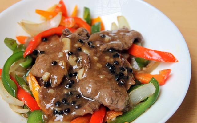 Ba Chỉ Bò Canada Sốt Tiêu Đen